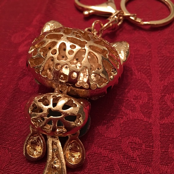 Red Rhinestone Crystal Kitty Pendant - Picture 3 of 3